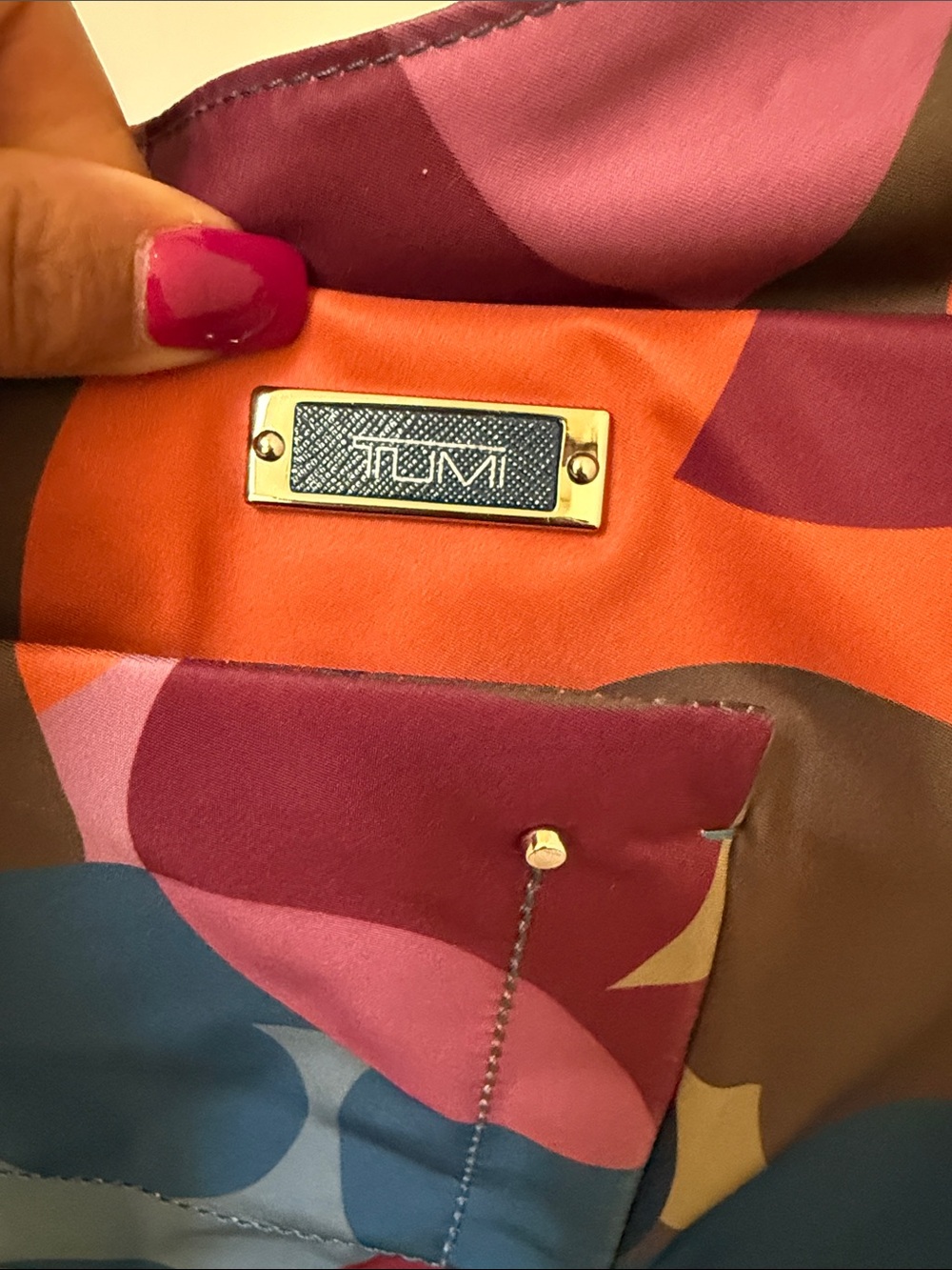TUMI Voyageur Sumatra Crossbody Bag Geometric Autumn Eclipse Print - EUC - Picture 2 of 7